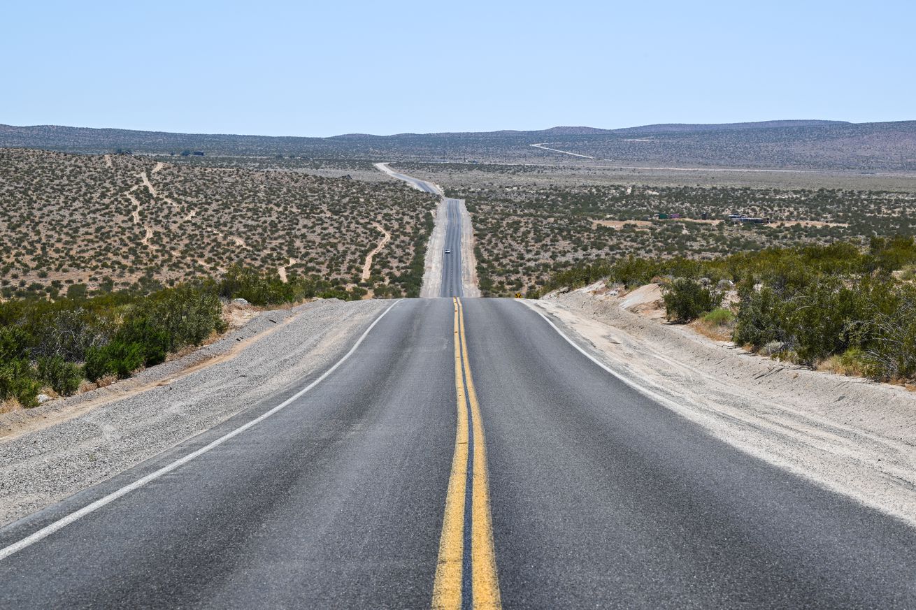 Scenic roads near Death Valley in California