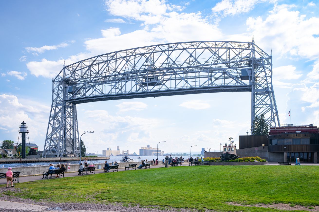 Duluth Exteriors And Landmarks - 2024