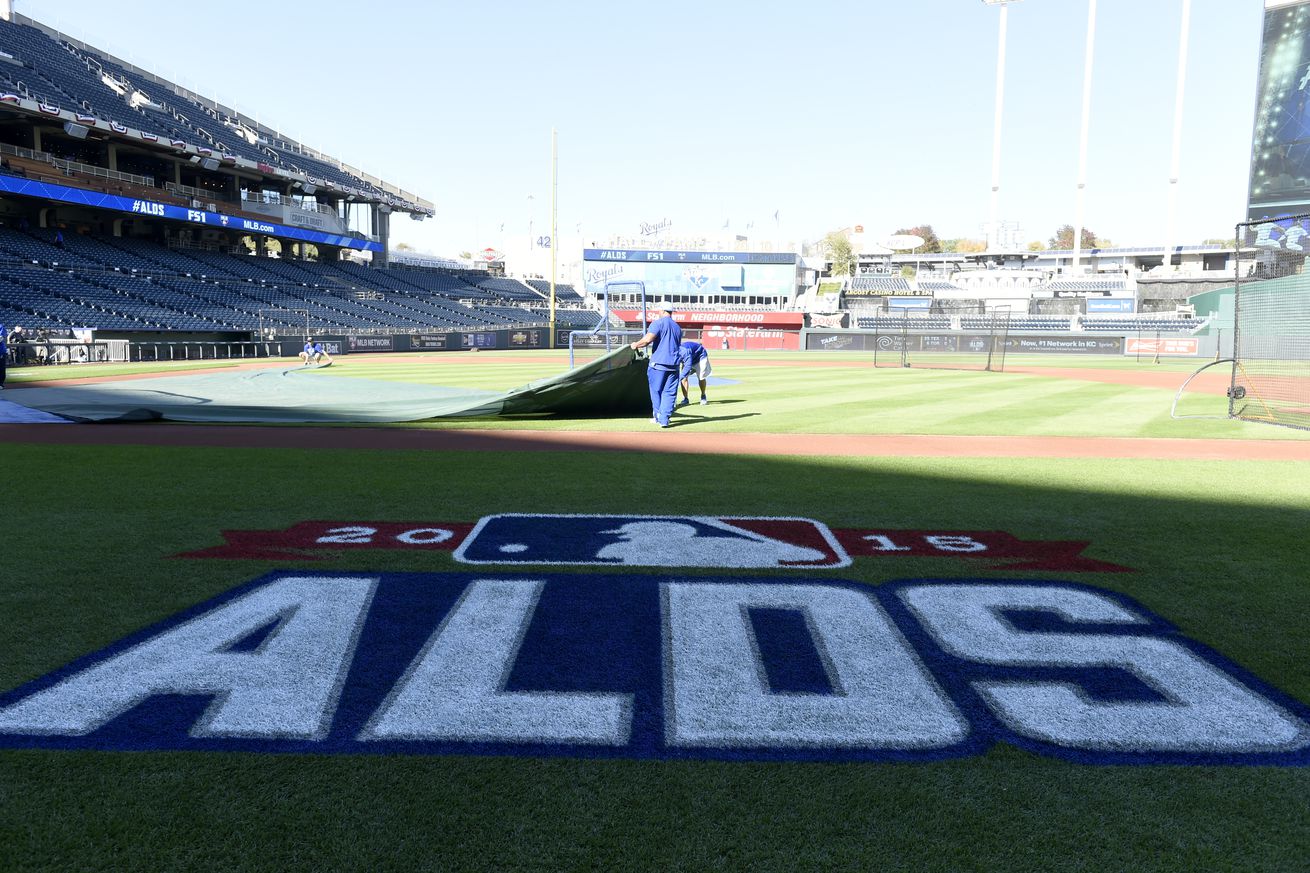 AL Division Series: Houston Astros v. Kansas City Royals - Game 5