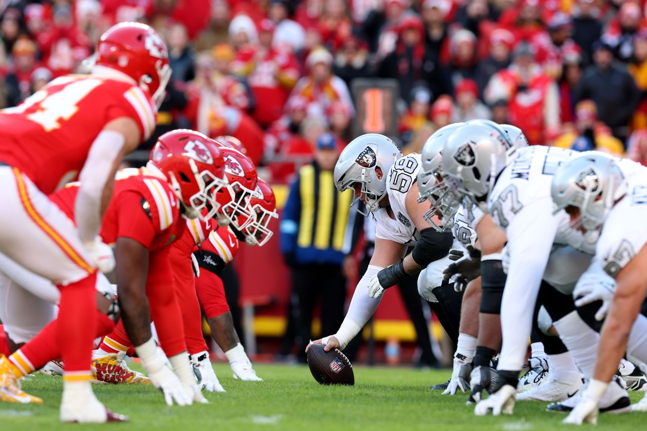 Las Vegas Raiders v Kansas City Chiefs