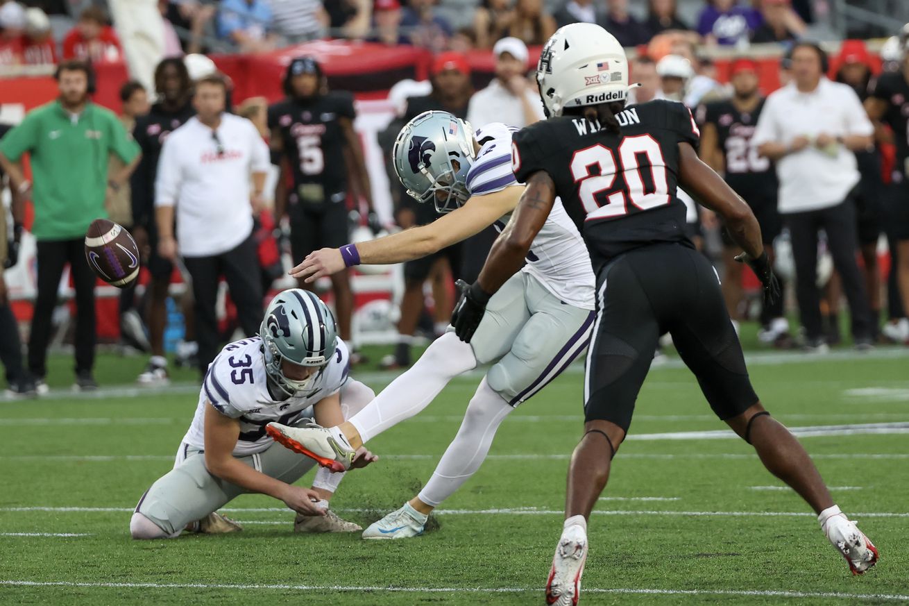 Nov 2, 2024; Houston, Texas, USA; Kansas State Wildcats place kicker Chris Tennant (17)) makes a field goal against the Houston Cougars in the first quarter at TDECU Stadium.