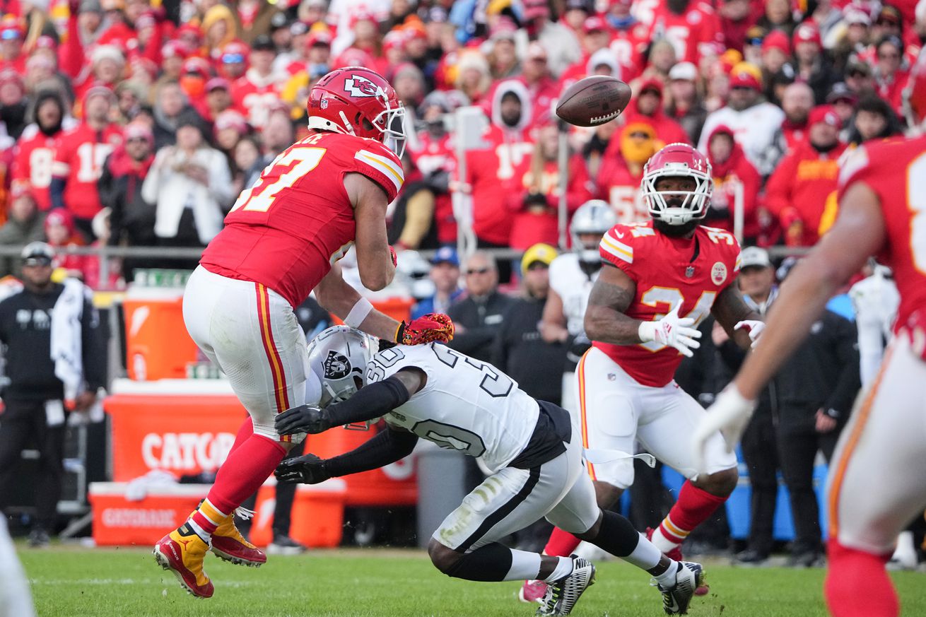 NFL: Las Vegas Raiders at Kansas City Chiefs