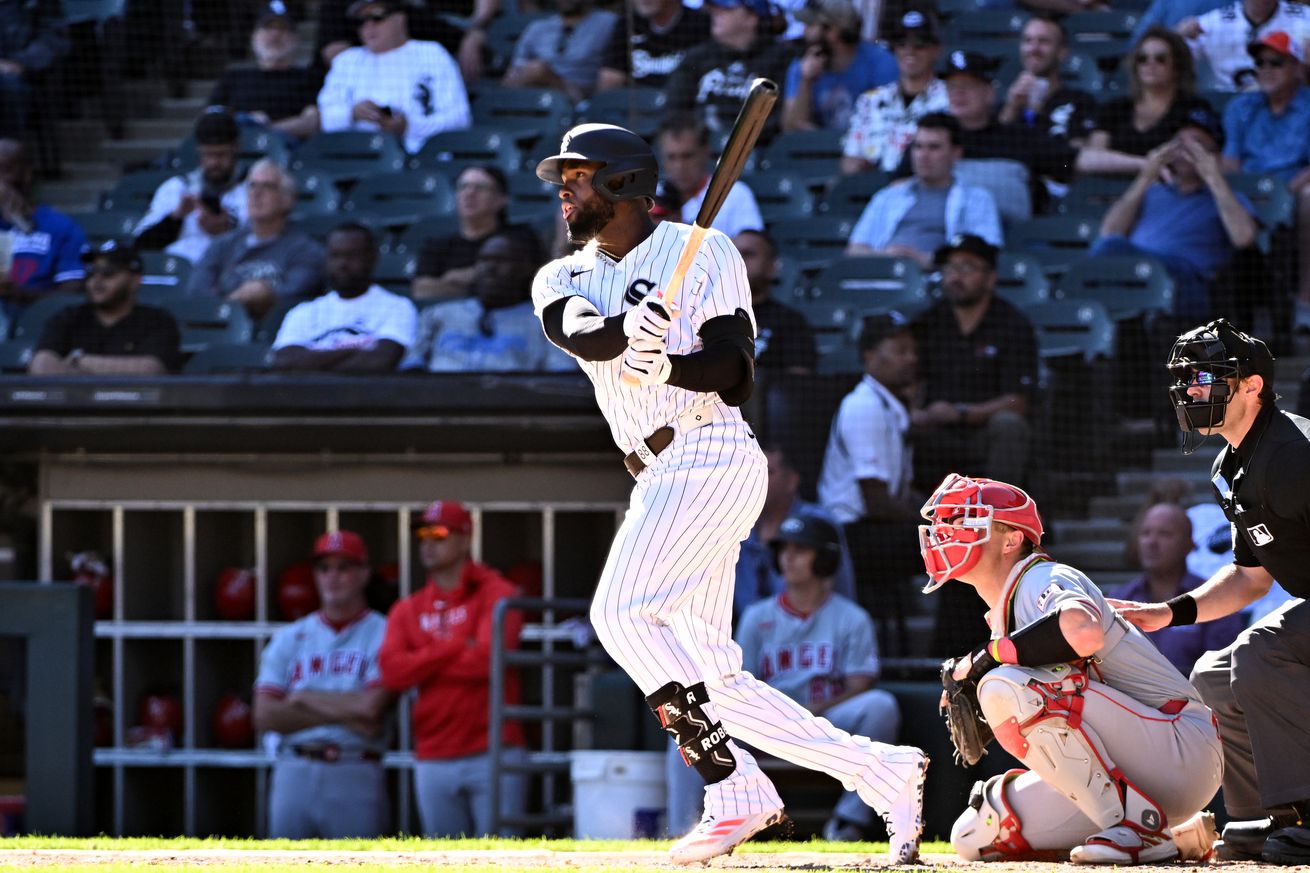 Los Angeles Angels v Chicago White Sox