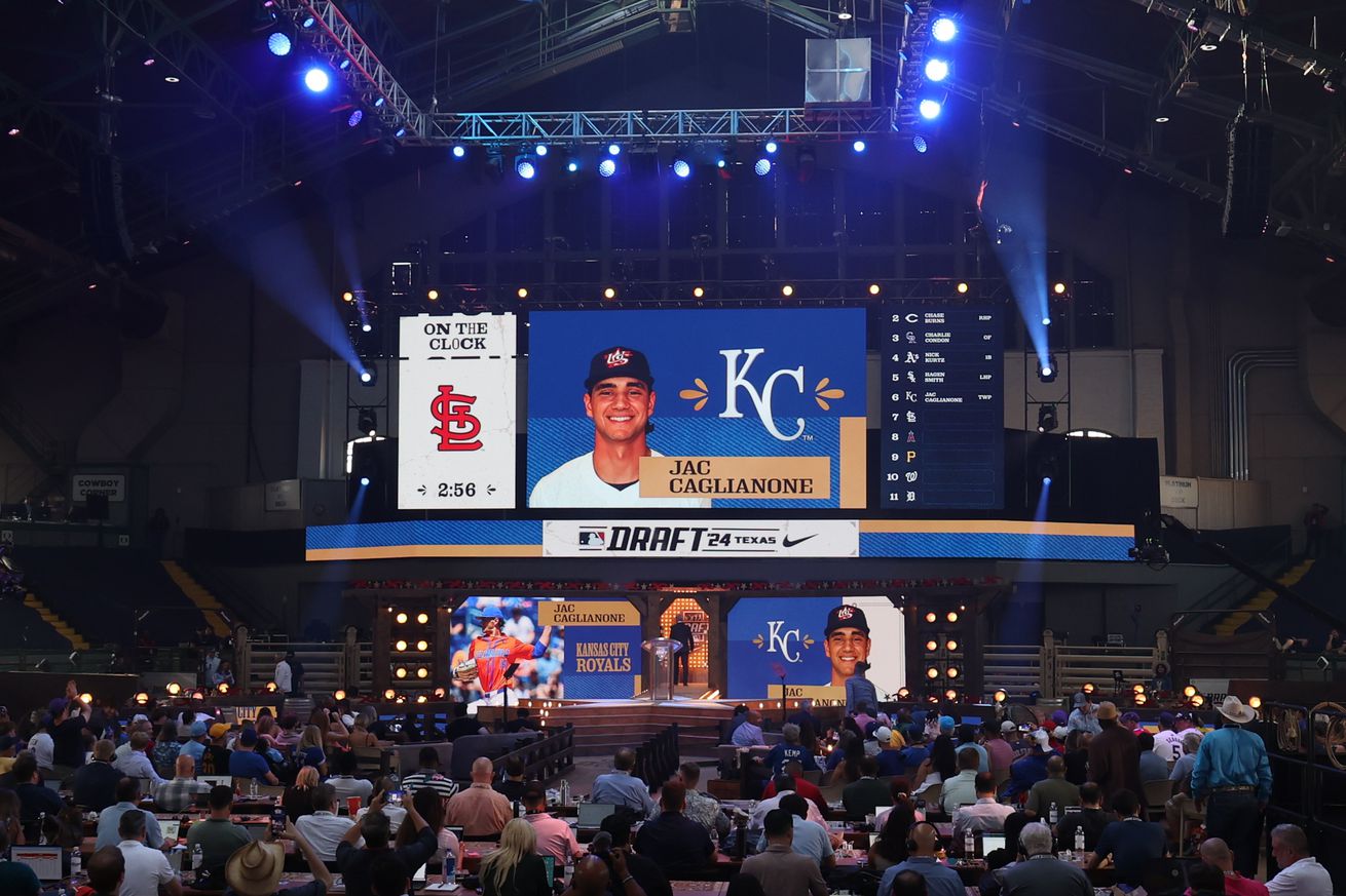 MLB: Draft