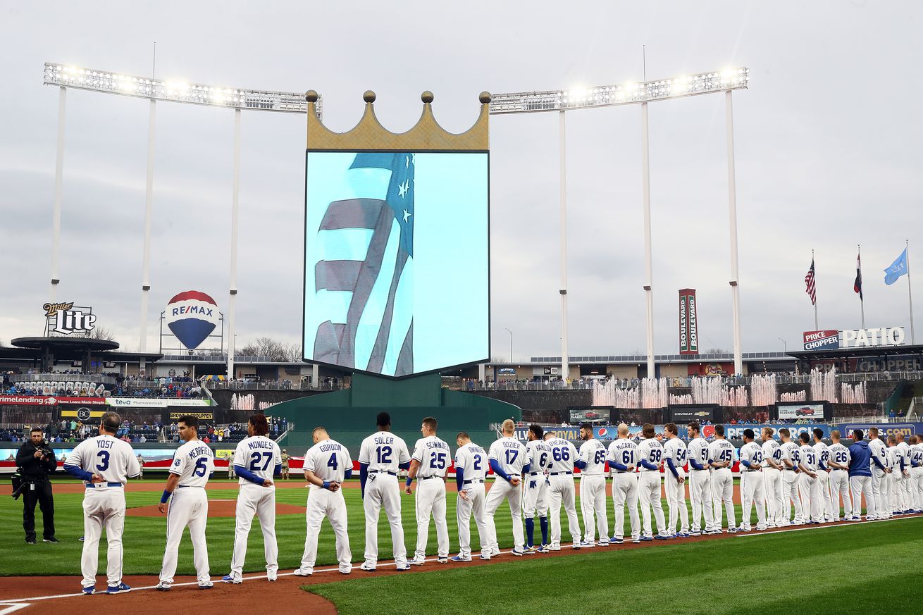 Chicago White Sox v Kansas City Royals